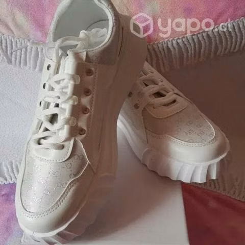 Zapatilla Dama