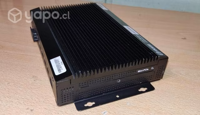 PC Advantech ARK-DS520