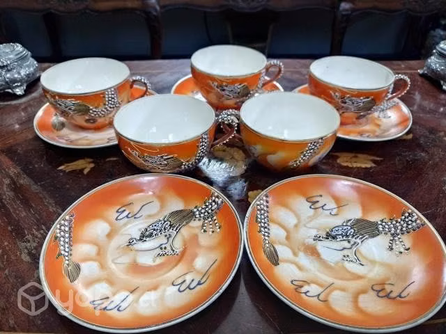 Tazas japonesas de cáscara de huevo