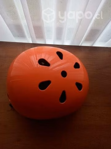 Casco de rafting M/L , sin uso