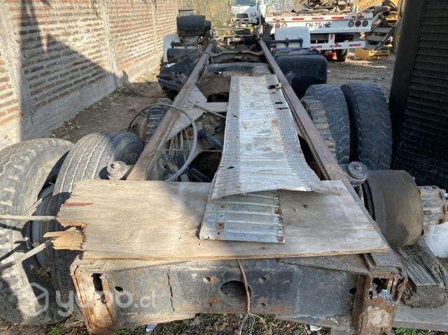 Chassis camión Volkswagen modelo 24250 - Imagen 5