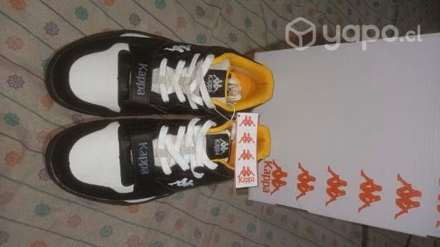 Zapatilla Kappa Authentic Hombre talla 41, nuevo