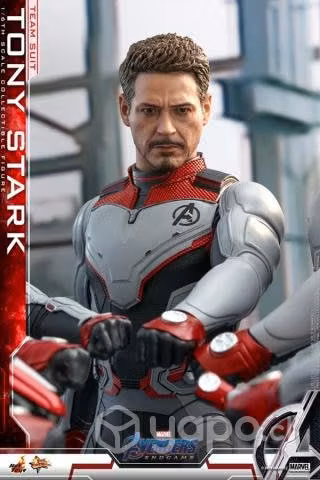 Hot toys avengers: tony stark coleccionable
