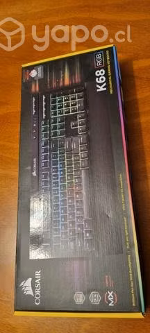 Teclado mecánico Corsair k68