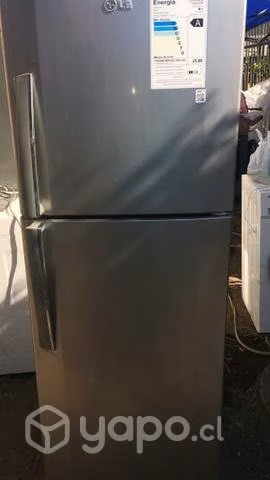 Refrigerador LG 2 puertas en perfecto estado