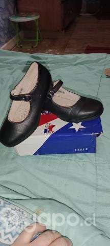 Zapatos de niña - Imagen 2