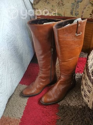 Botas mujer marca POLLINI DE CUERO