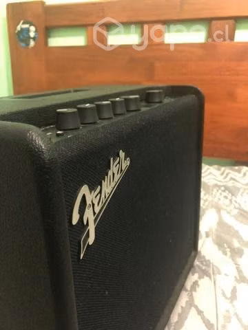 Fender Mustang LT25