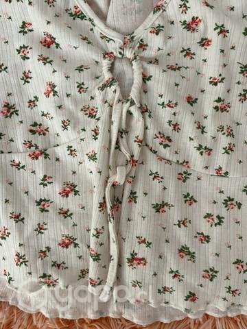 Top floreado - Imagen 2