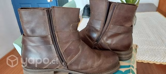 Botines cuero Cardinale