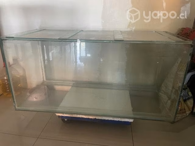 Acuario 107x50x45