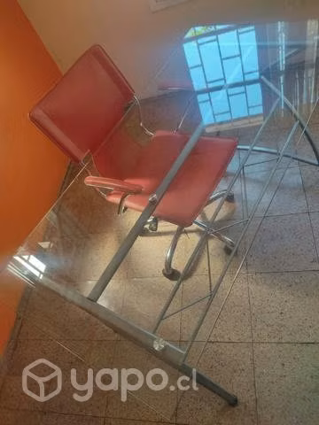 Escritorio y silla