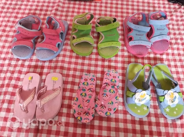 Chalas nuevas de niña