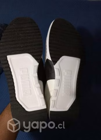 Zapatillas Pumas NUEVAS - Imagen 2