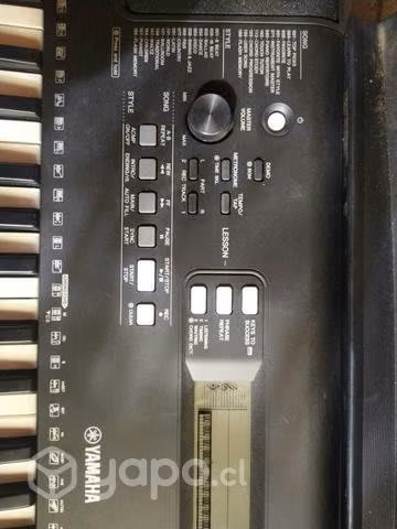 Teclado YAMAHA - Imagen 5