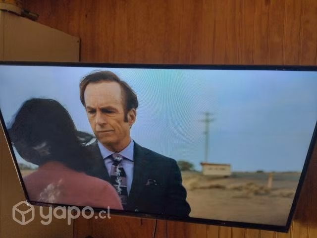 Smart TV ONN 43 pulgadas + Xbox 360