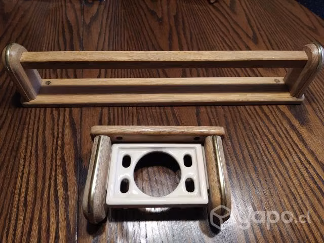 Accesorios baño; colgador toalla y porta vaso/cepi