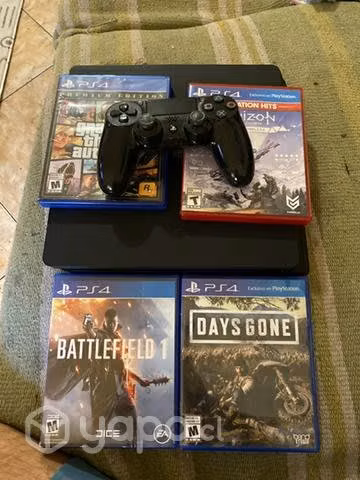 PS4 usado con 4 juegos
