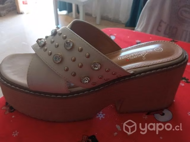 Sandalias de cuero