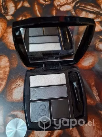 Sombras Avon
