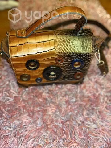 Cartera Lila's