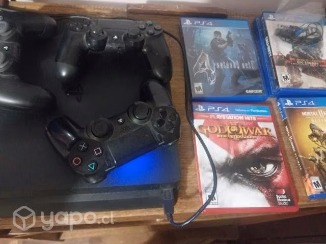 Play 4 usado