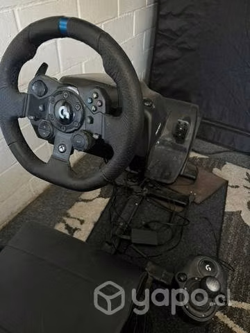 Volante Logitech g923 + cambios