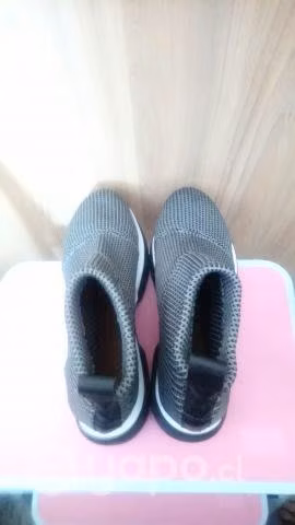 Zapatillas talla 40 - Imagen 3
