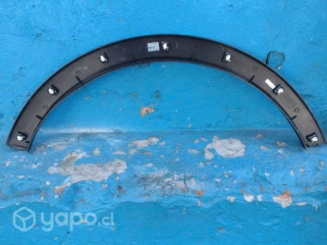 Moldura del izq ssangyong Korando 2011-2018
