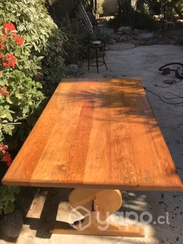 Mesa de madera construcción tipo Rustica