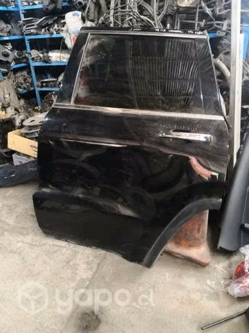 Puerta trasera izquierda jeep cherokee 20 /21
