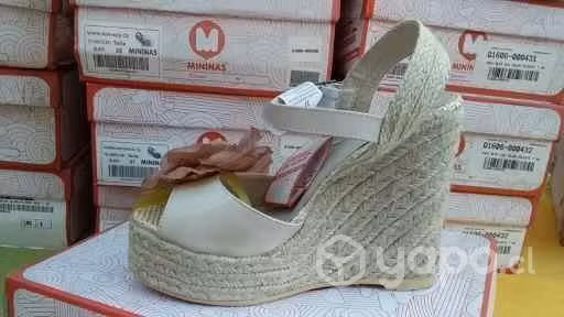 Sandalias