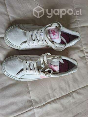 Zapatillas blancas Nike - Imagen 2