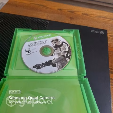 Xbox One mas 1 Juego