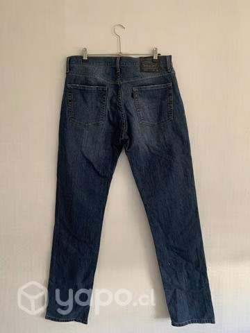 Jeans Levis (sin uso)