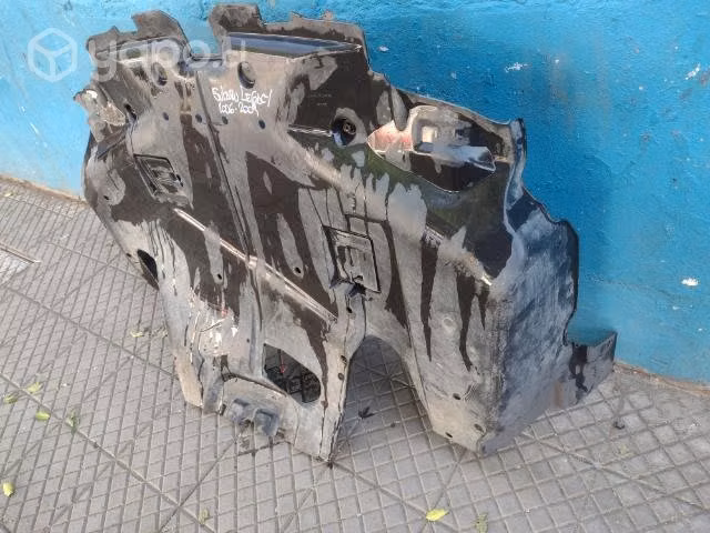 Cubre motor inferior Subaru legacy 2006-2009