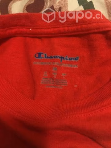 Polera Champion Nueva sin uso