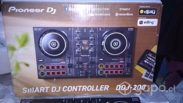 Controlador DDJ-2000