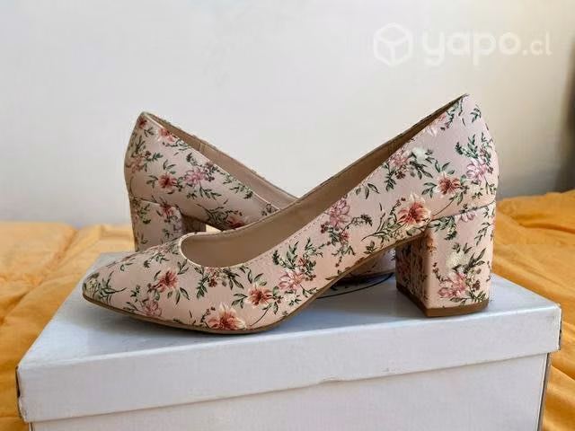 Zapatos de mujer floreado 39