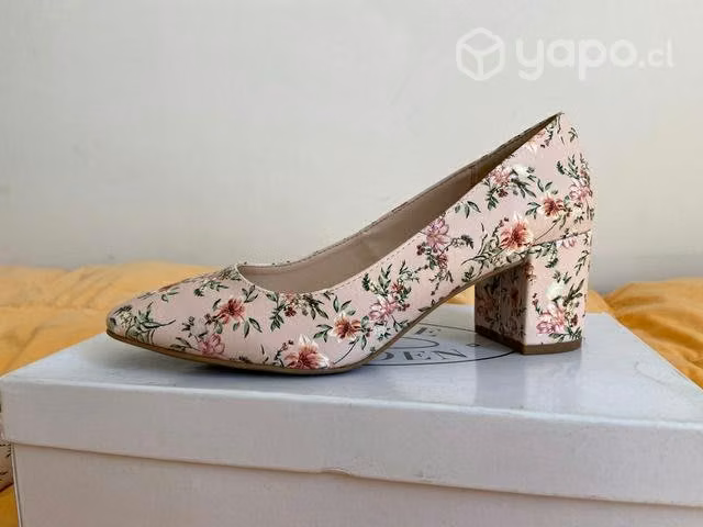 Zapatos de mujer floreado 39