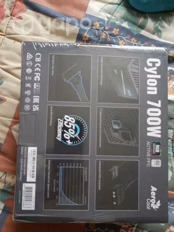 Fuente de poder 700w certificada - Imagen 2