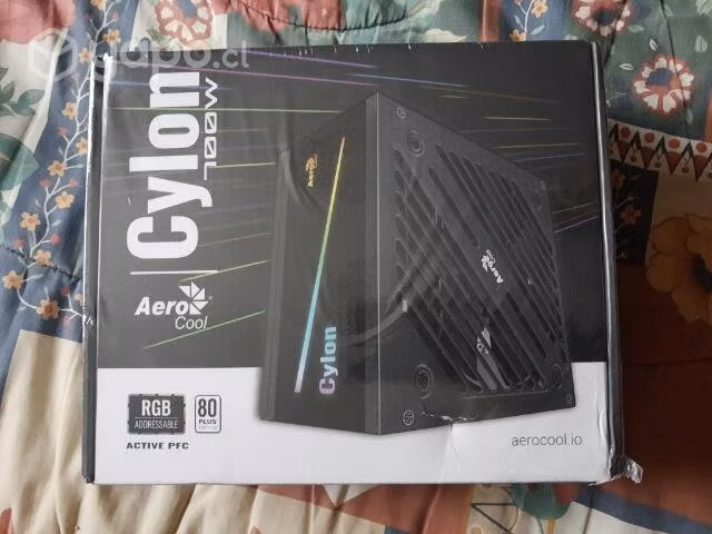 Fuente de poder 700w certificada