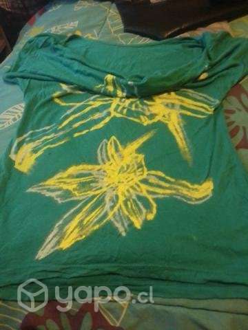 Poleras poco uso - Imagen 2