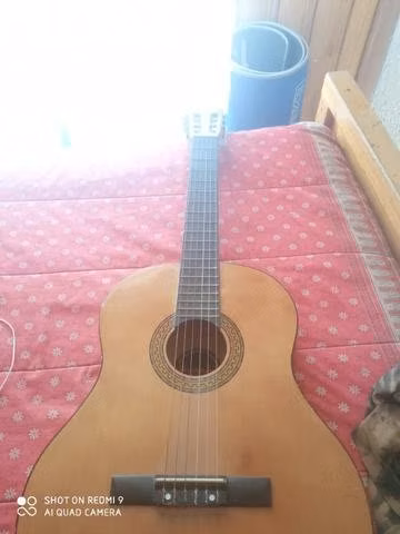 Guitarra acústica