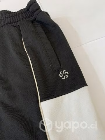 Pantalon marca revup