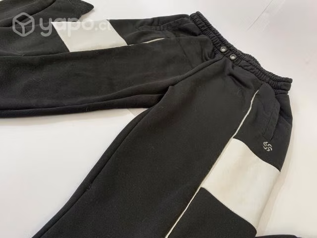 Pantalon marca revup