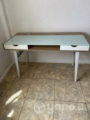 Escritorio usado - Imagen 2