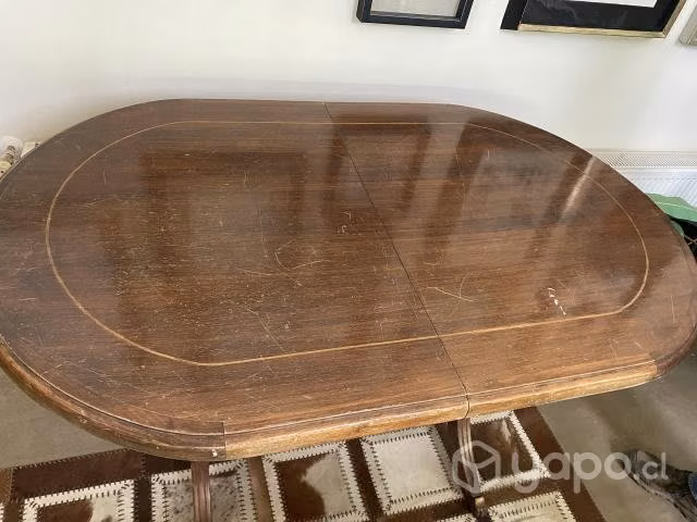 Mesa de la reina Ana