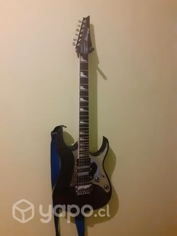 Guitarra Ibanez gio+Amplificiador Line 6 V30
