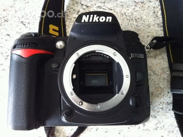 Nikon d3000